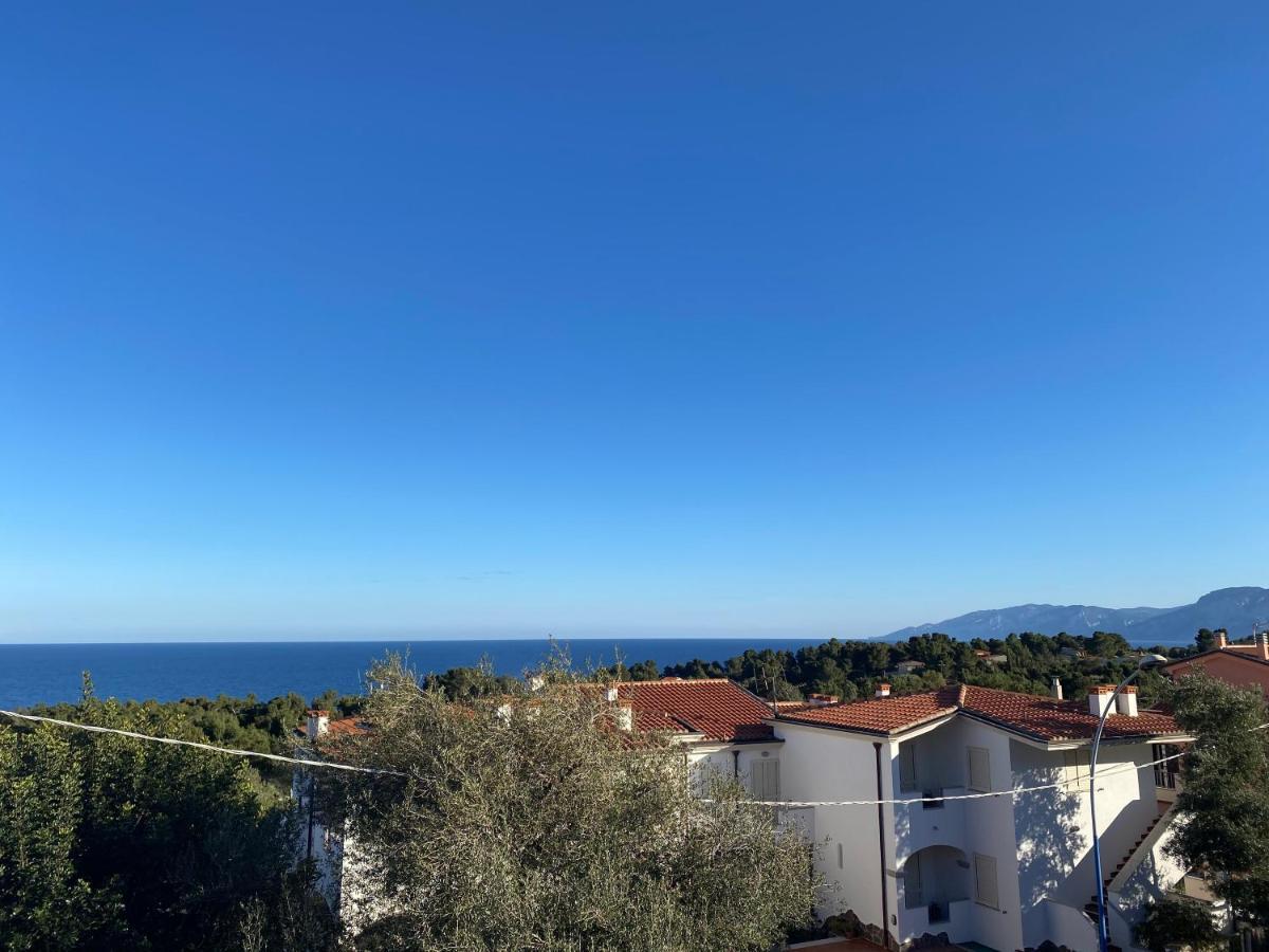 Cala Gonone - Casa Del Mirto Apartment Bagian luar foto