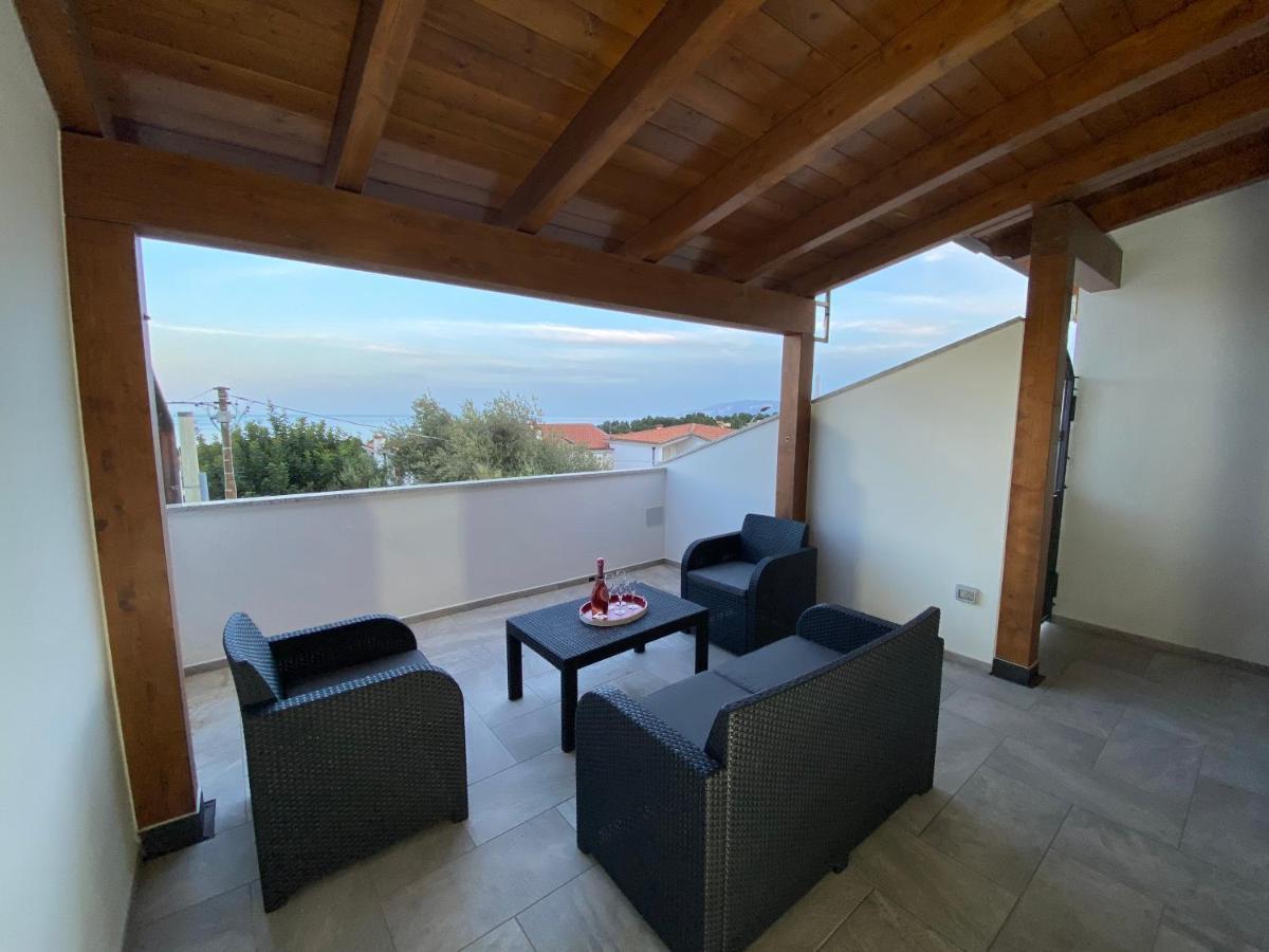 Cala Gonone - Casa Del Mirto Apartment Bagian luar foto